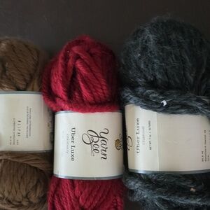 Yarn Bee Uber Luxe Charcoal Yarn